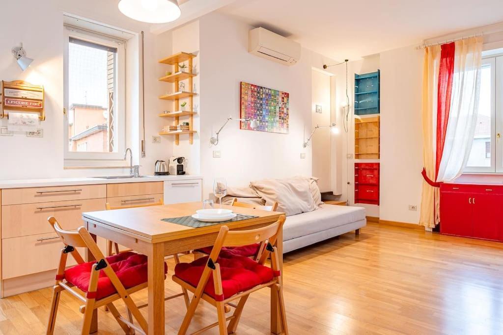 Guest Planet - Grazioso Bilocale Bande Nere M1 Apartment Milan Exterior photo